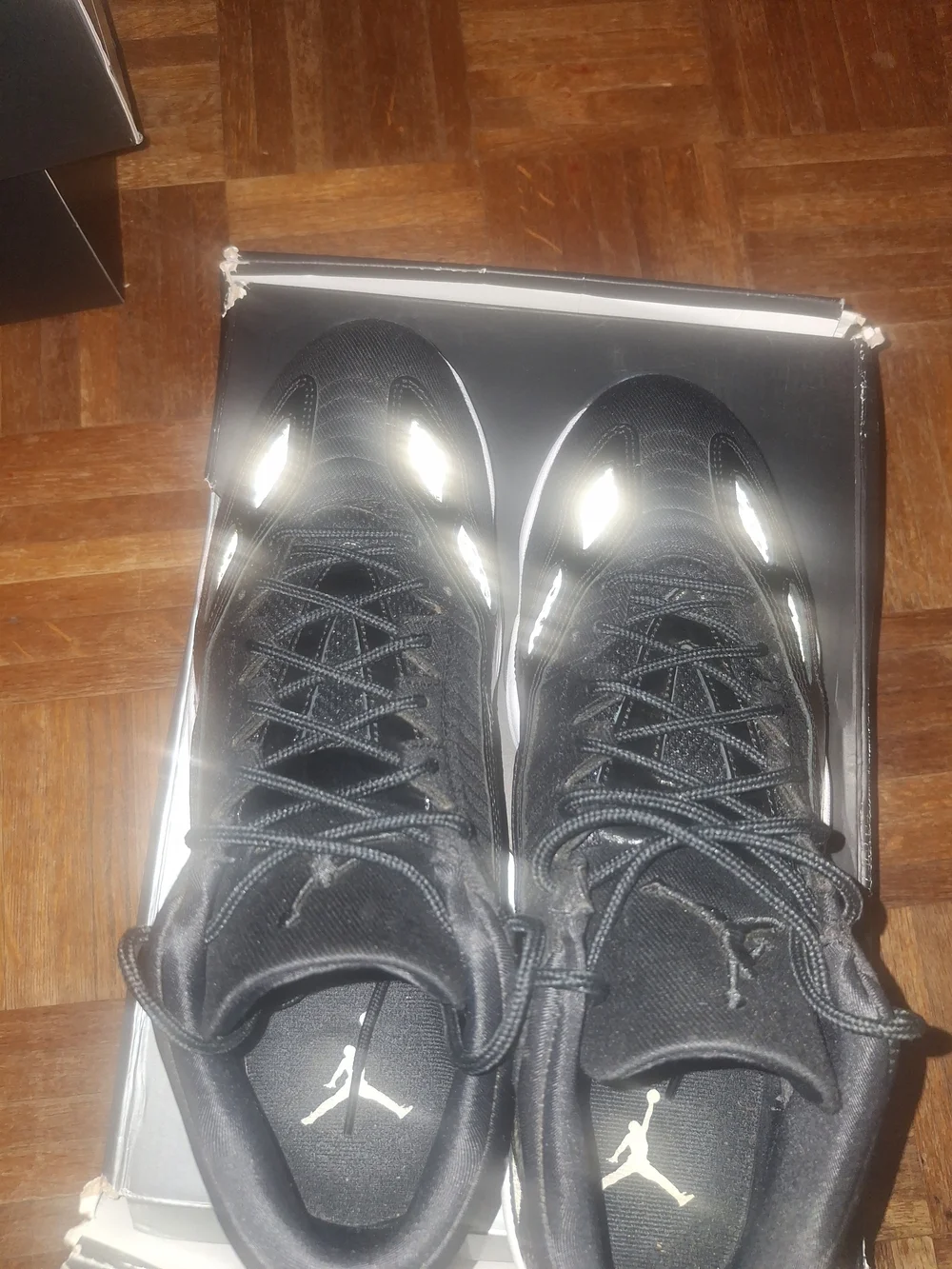 Jordan comfortable black